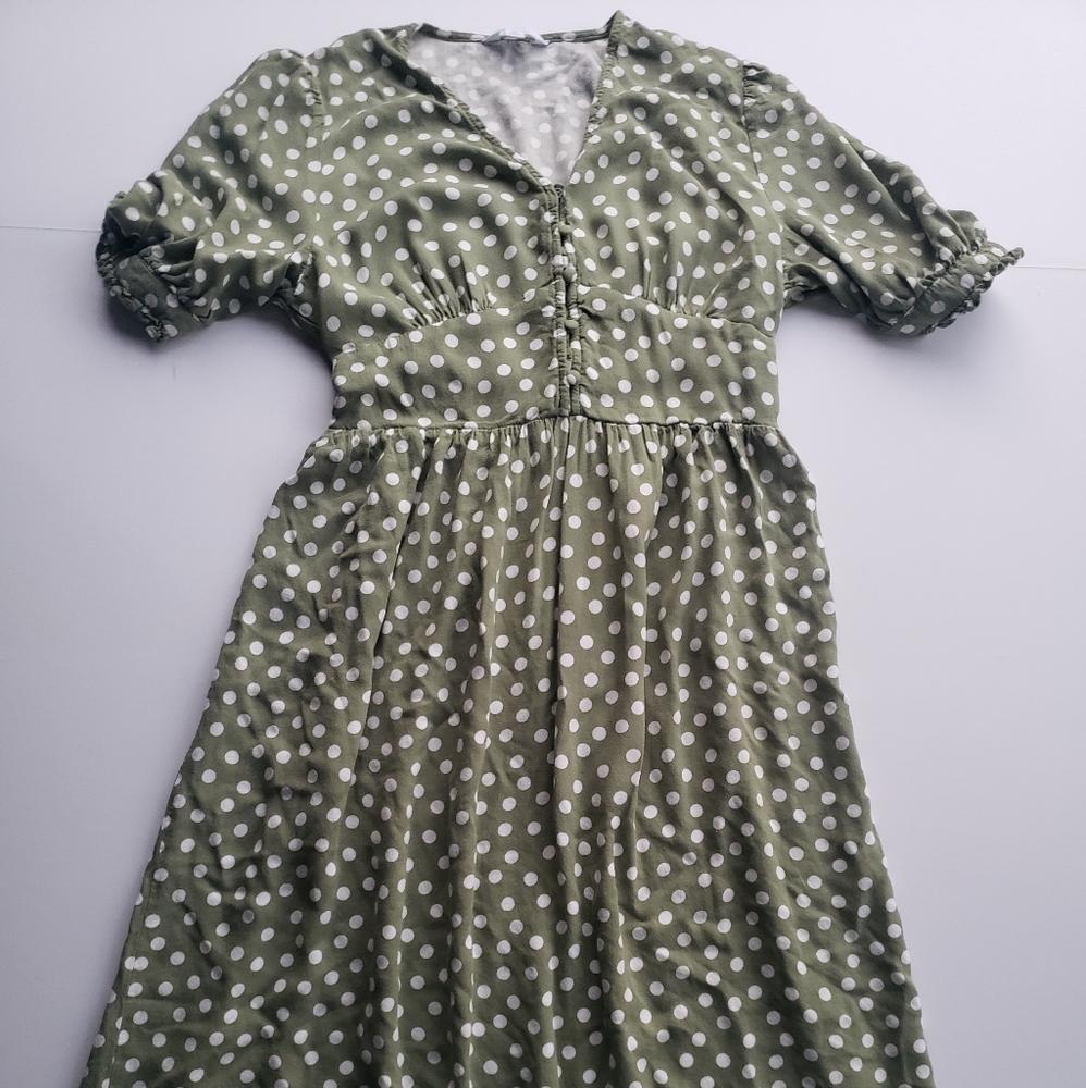 Time & Tru Green Polka Dot Dress